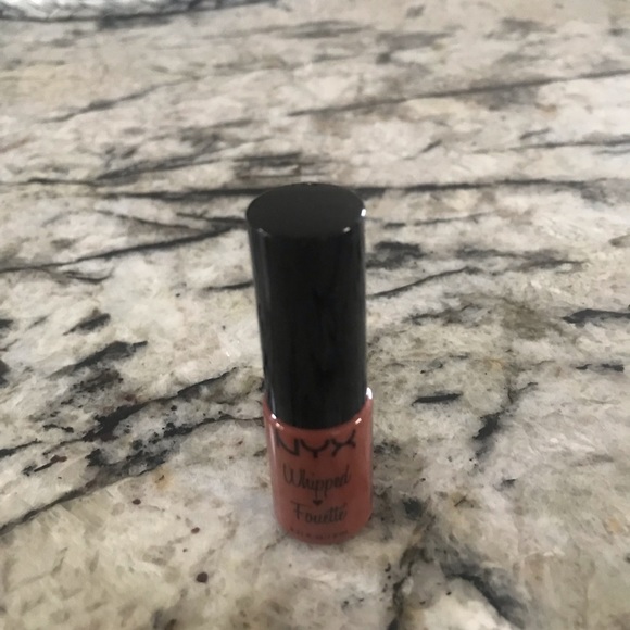 Makeup bundle - Picture 4 of 6